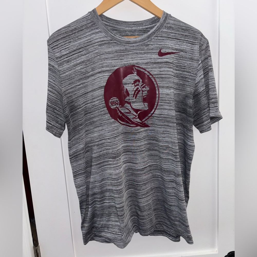 Nike Men's Heather Gray and Maroon Tee